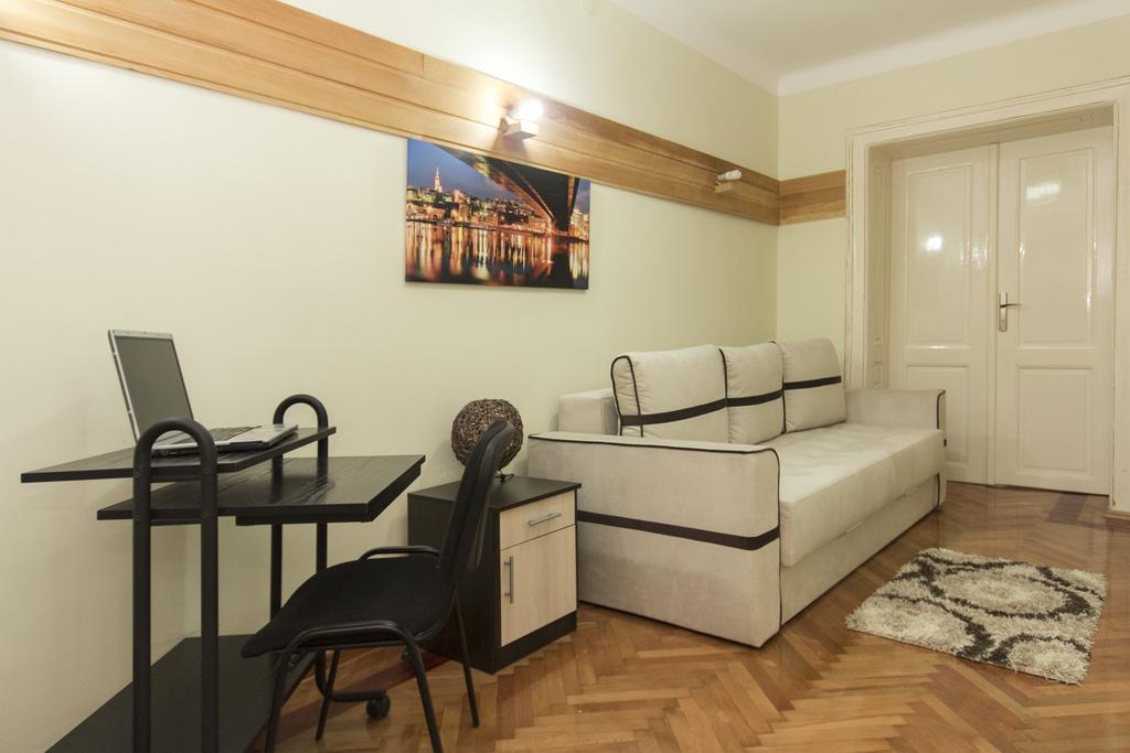 Bukoleon Apartment Belgrad Zimmer foto